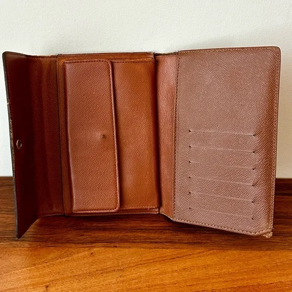 Louis Vuitton Monogram Porte Tresor Etui Papiers Wallet - Picture 6 of 16